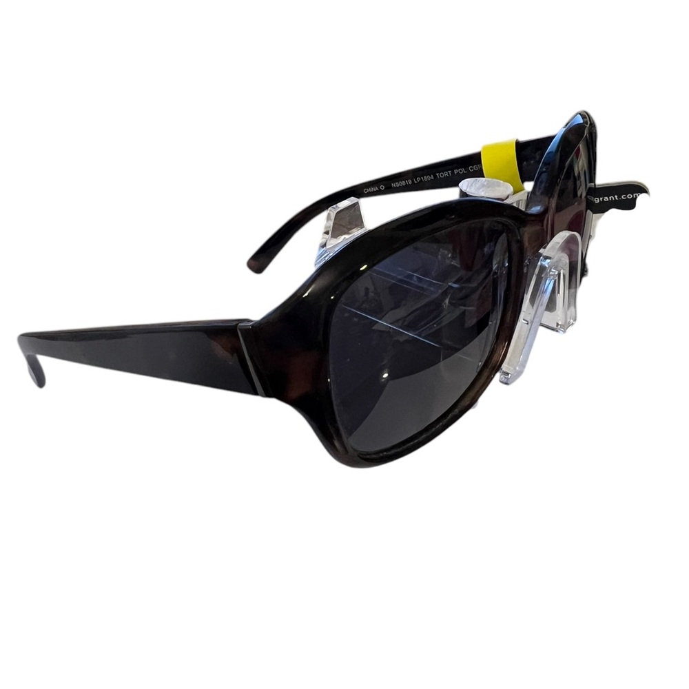 Foster Grant Polarized Black & Brown Sunglasses 100% UVA and UVB Lens Protection